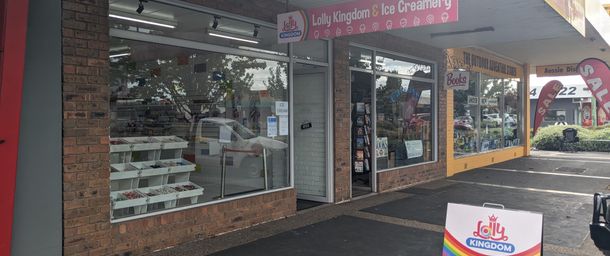 Lolly Kingdom & Ice Creamery